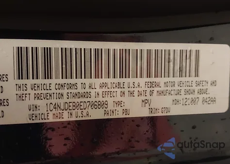 2014 Jeep Compass Latitude z USA, uszkodzony, nr VIN 1C4NJDEB0ED706809